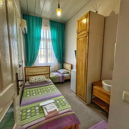 Eolya Konuk Evi Hotel Ayvalik